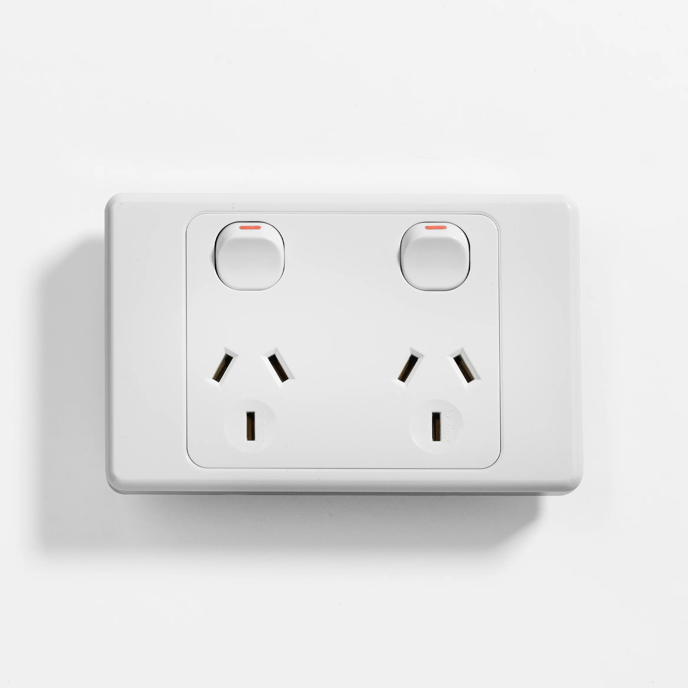 Standard double pole, double power point 10A