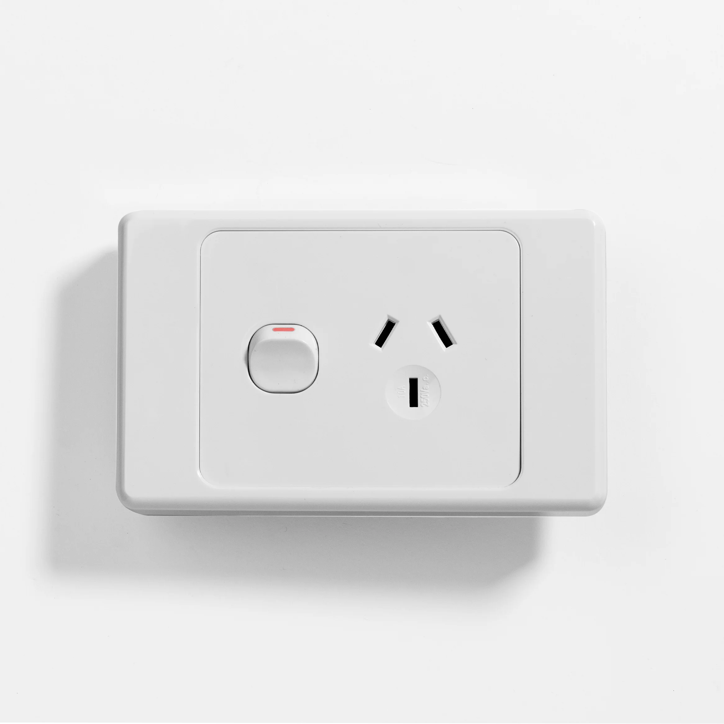 Standard double pole, single power point 10A