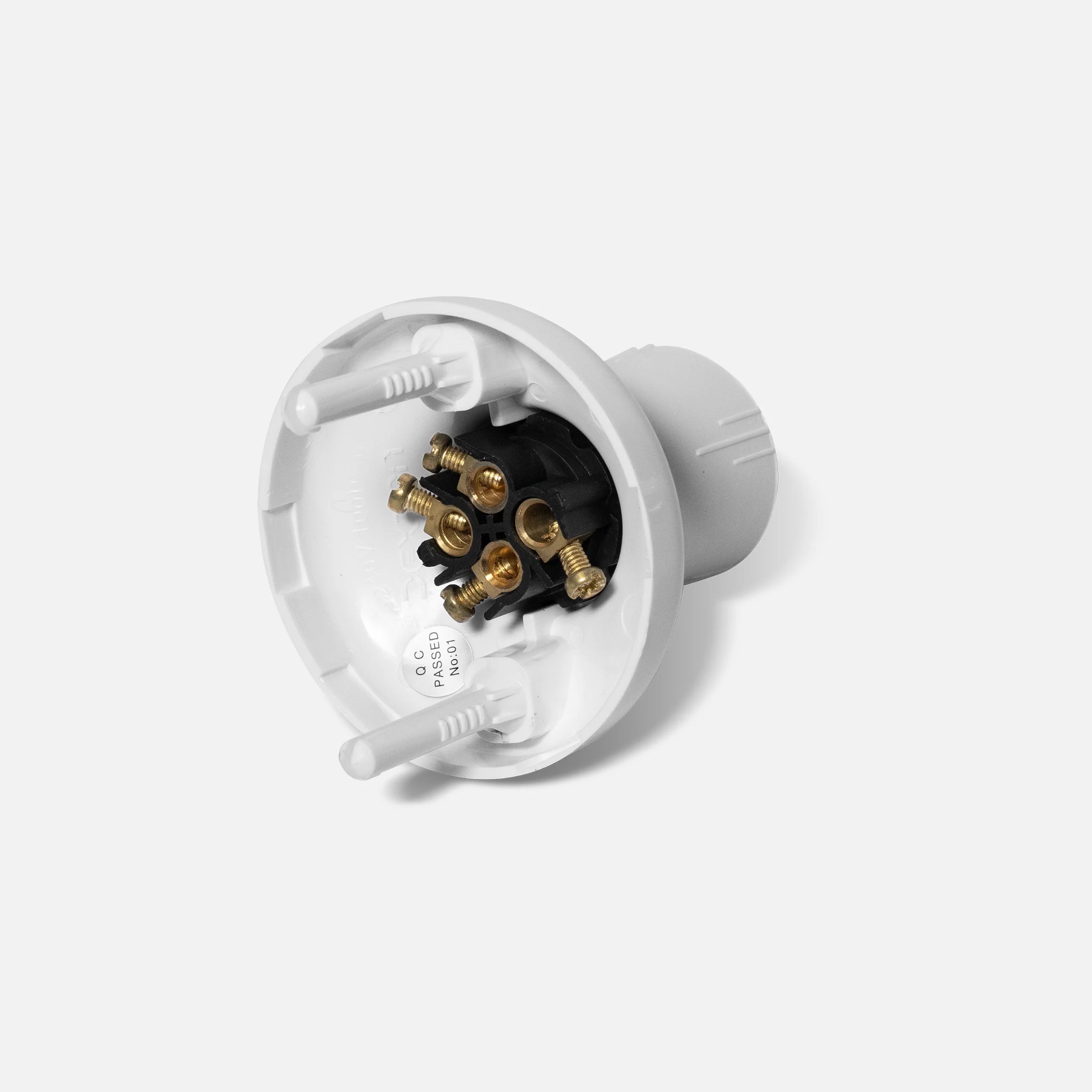 Batten holder with plug