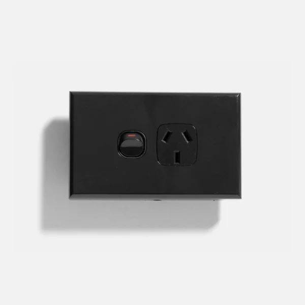 Black standard single power point 10A