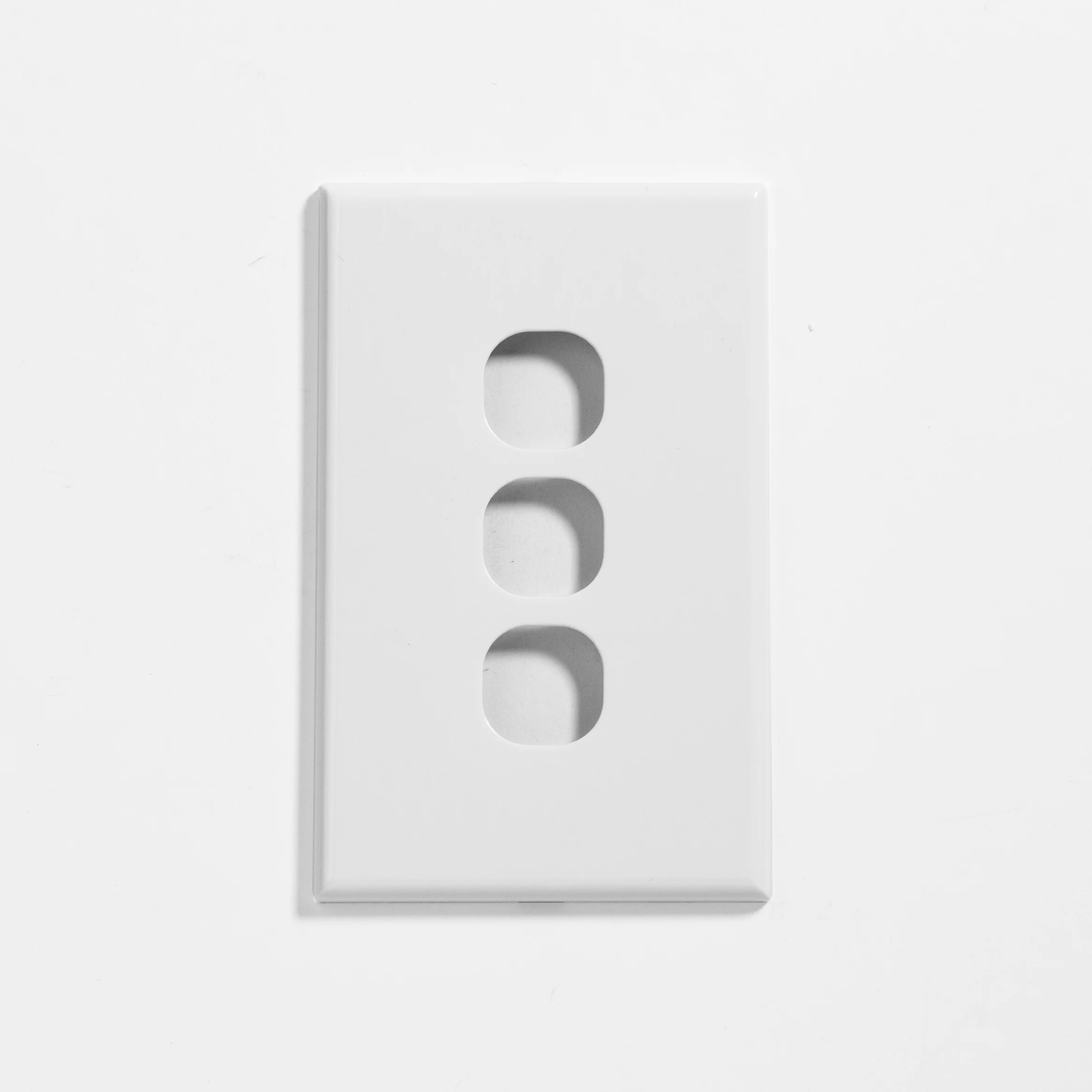 Slim three gang plate & cover only