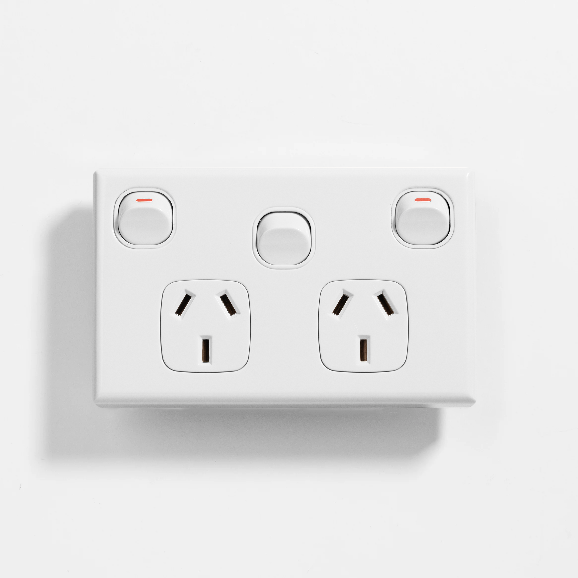 Standard double power point 10A, extra switch 16A